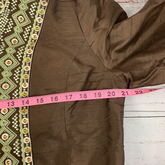 Victor costa brown & green embroidered top size 12 - Picture 6 of 6